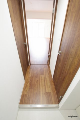 リバレイン江坂 仲介手数料無料の内装