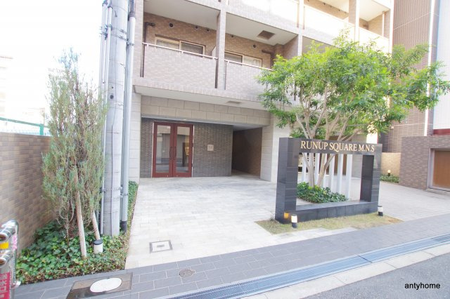 ラナップスクエア南森町ネクストステージ　仲介手数料無料のエントランス