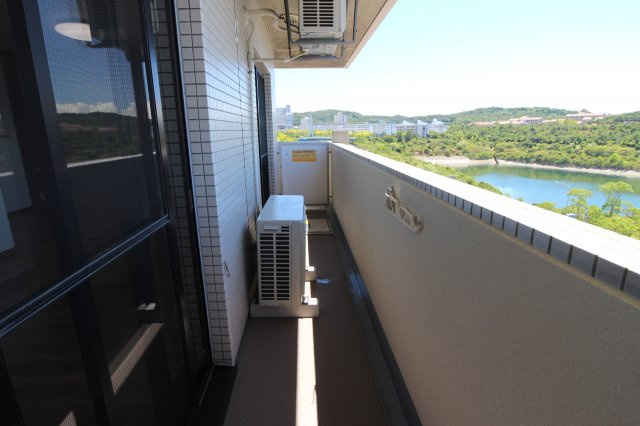 学園西カレッジハイツのバルコニー|学園西カレッジハイツ