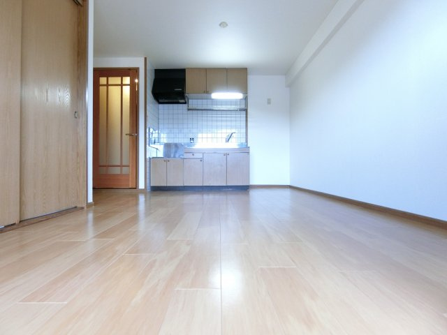 ラ・メールⅡの居間・リビング