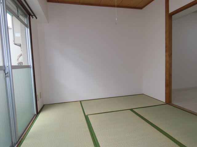 大阪市淀川区野中南１丁目の賃貸マンションの寝室