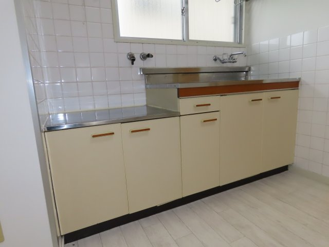 大阪市淀川区野中南１丁目の賃貸マンションのキッチン
