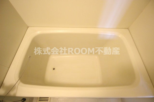 エクセレントハイツの浴室|コンパクトで使いやすいお風呂です