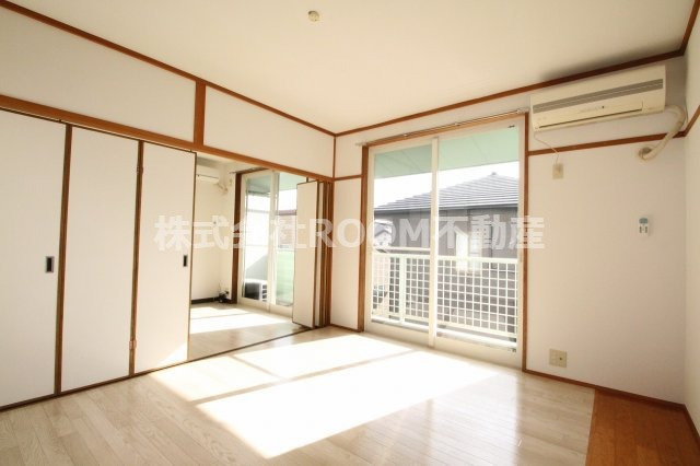 エクセレントハイツの洋室|ゆったりした洋室です