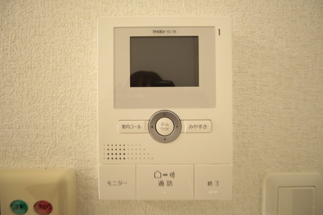 【セキュリティ】 | ドムスソラリス | TVモニター付きインターフォン♪
