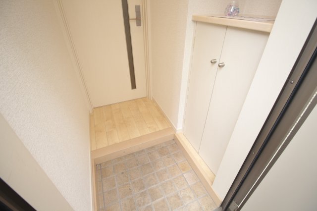 【玄関】 | ドムスソラリス