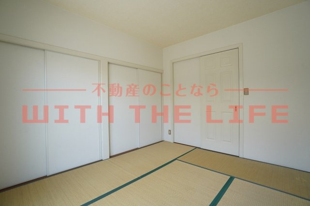 サンドルフィン【10,000円キャッシュバック対象物件】の和室|柔らかい畳が心地よい和室