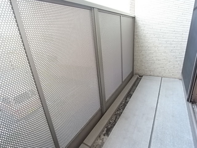 【バルコニー】 | アムールLuster