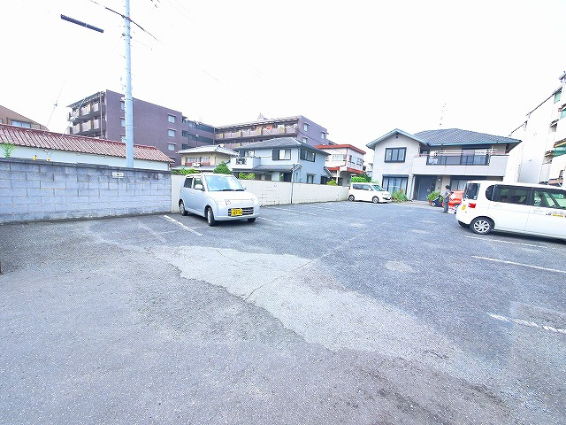 橋本モータープールの駐車場