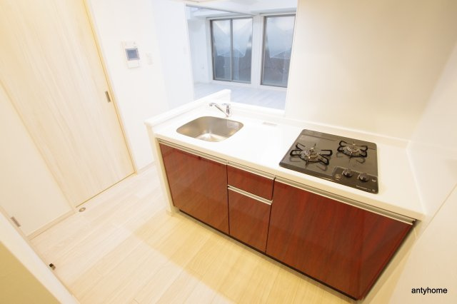 ORSUS新大阪　仲介手数料無料のキッチン