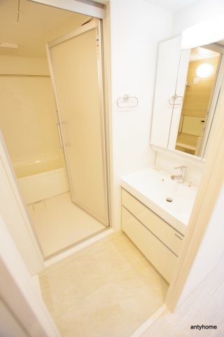 ORSUS新大阪　仲介手数料無料の洗面所