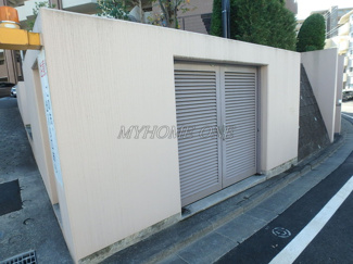【その他共用部分】 | 敷地内ゴミ置き場
