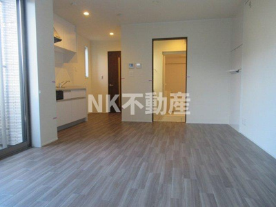 【居間・リビング】 | Charme Lacine(シャルム　ラシーネ）（長瀬賃貸） | こちらの居間で趣味の時間をお楽しみください