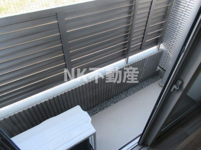 【バルコニー】 | Charme Lacine(シャルム　ラシーネ）（長瀬賃貸） | バルコニーで洗濯物が干せます