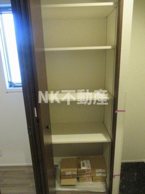 【玄関】 | Charme Lacine(シャルム　ラシーネ）（長瀬賃貸） | シューズボックスです