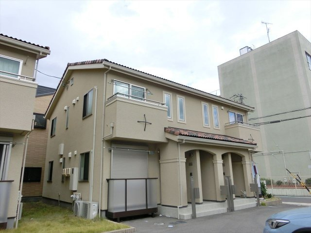 ベルソレイユ春岡Ａ棟の外観|ベルソレイユ春岡Ａ棟