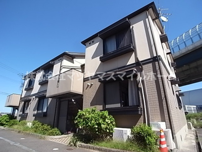 【外観】 | フルール田村 | 落ち着いた雰囲気の外観です