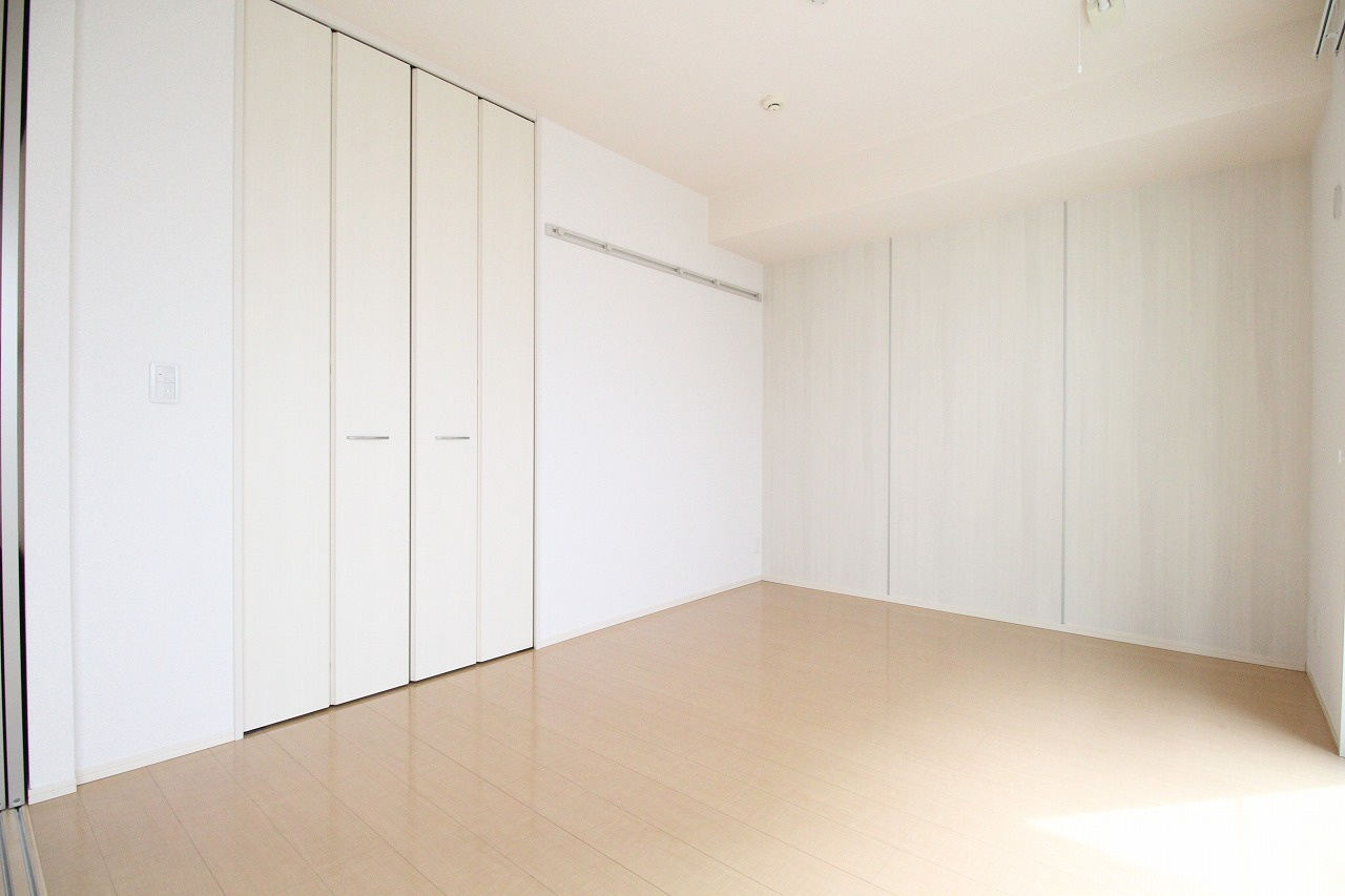 メゾン ブランシェの洋室