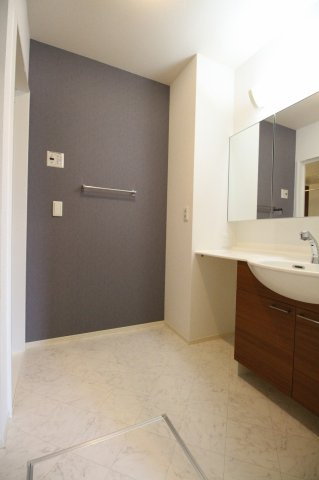 メゾン ブランシェの洗面所