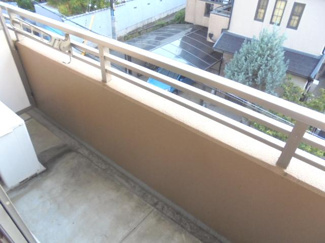 【バルコニー】 | 蔵岡マンション | 南西向きバルコニーは陽当たり良好★