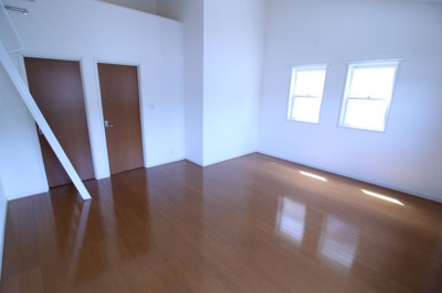 【洋室】 | VIANO西山町