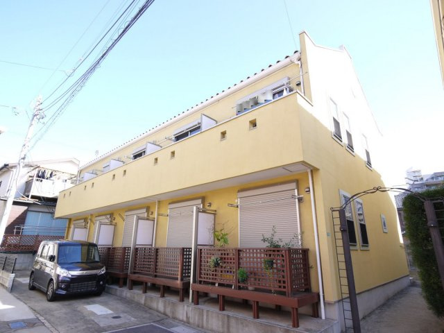 ボワ・リジェール・トワの外観|とってもカワイイ外観でカップルや新婚さんにイイですね