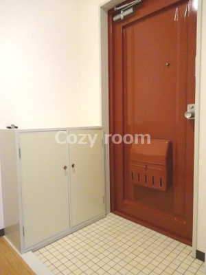 【玄関】 | ハッピーハイツ | シューズボックス付きの玄関