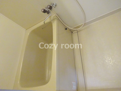 【浴室】 | ハッピーハイツ | 日々の疲れを癒すお風呂付です