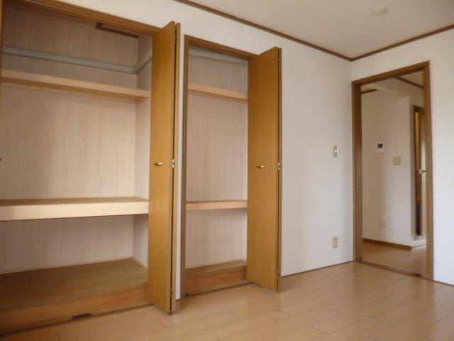 ファミールＦＵＪＩ　Ｂの洋室