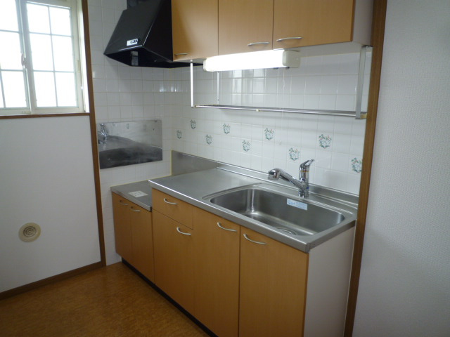 ファミールＦＵＪＩ　Ｂのキッチン