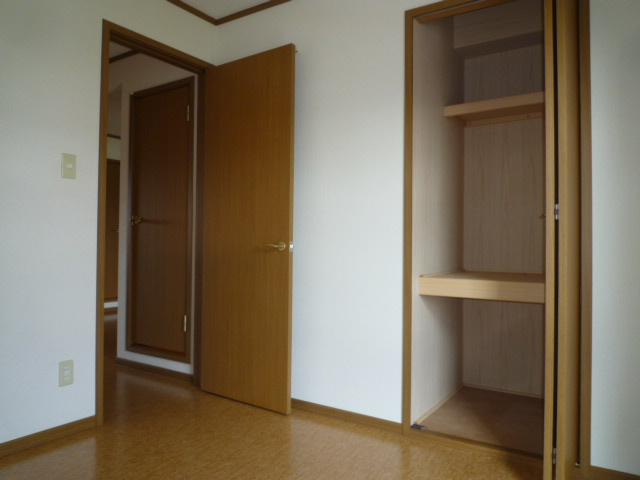 ファミールＦＵＪＩ　Ｂの洋室