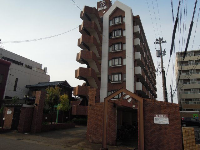 信開ドムス西開発の外観