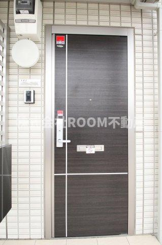 メゾン ブランシェの玄関