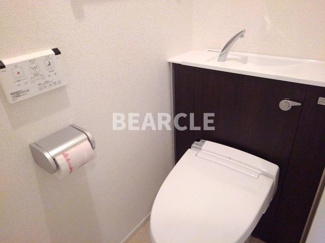 【トイレ】 | ザ　レジデンス　京都・東 | 清潔感のあるトイレです