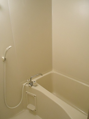  | グレイス森井