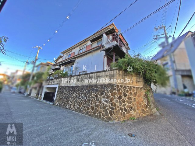 箕面市半町4丁目　中古戸建