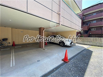 【駐車場】 | メゾン柿の木