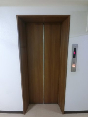 【その他共用部分】 | GSハイム蒔田 | お買い物時やベビーカーの出し入れに便利なエレベーター付です。