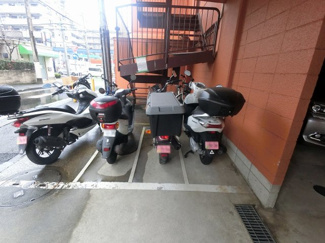 【その他共用部分】 | バイク置場です。