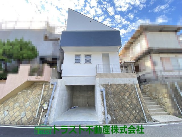 明石市朝霧南町4丁目　新築戸建の外観