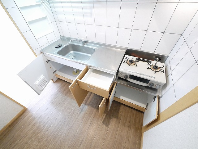 ＣＨＥＲＲＹ　ＨＯＵＳＥ（チェリーハウス）のキッチン