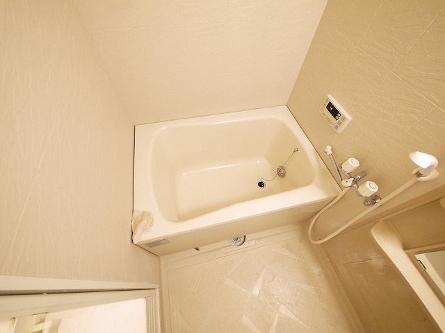 ＣＨＥＲＲＹ　ＨＯＵＳＥ（チェリーハウス）の浴室