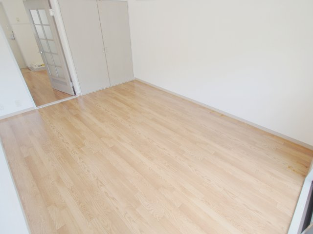 K＆Kビル　B棟の洋室