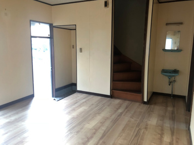 【居間・リビング】 | 土井貸家(みくまり2丁目)