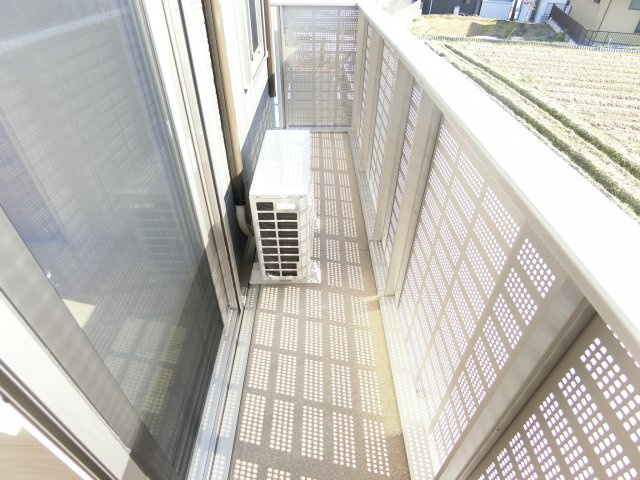D-room大阪狭山市茱萸木のバルコニー