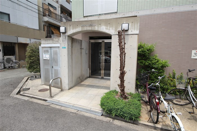 【エントランス】 | メゾンエトワル
