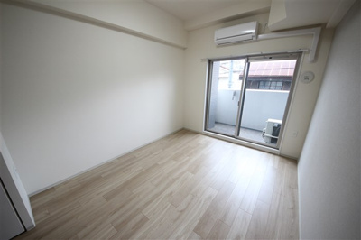 【洋室】 | メインステージ大阪福島