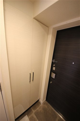 【玄関】 | メインステージ大阪福島