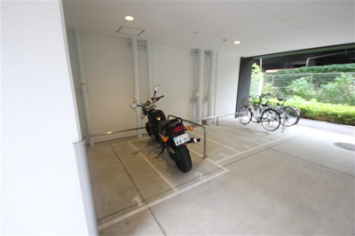 【駐車場】 | メインステージ大阪福島