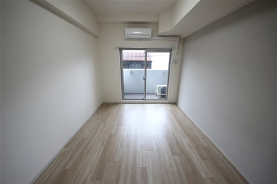 【洋室】 | メインステージ大阪福島